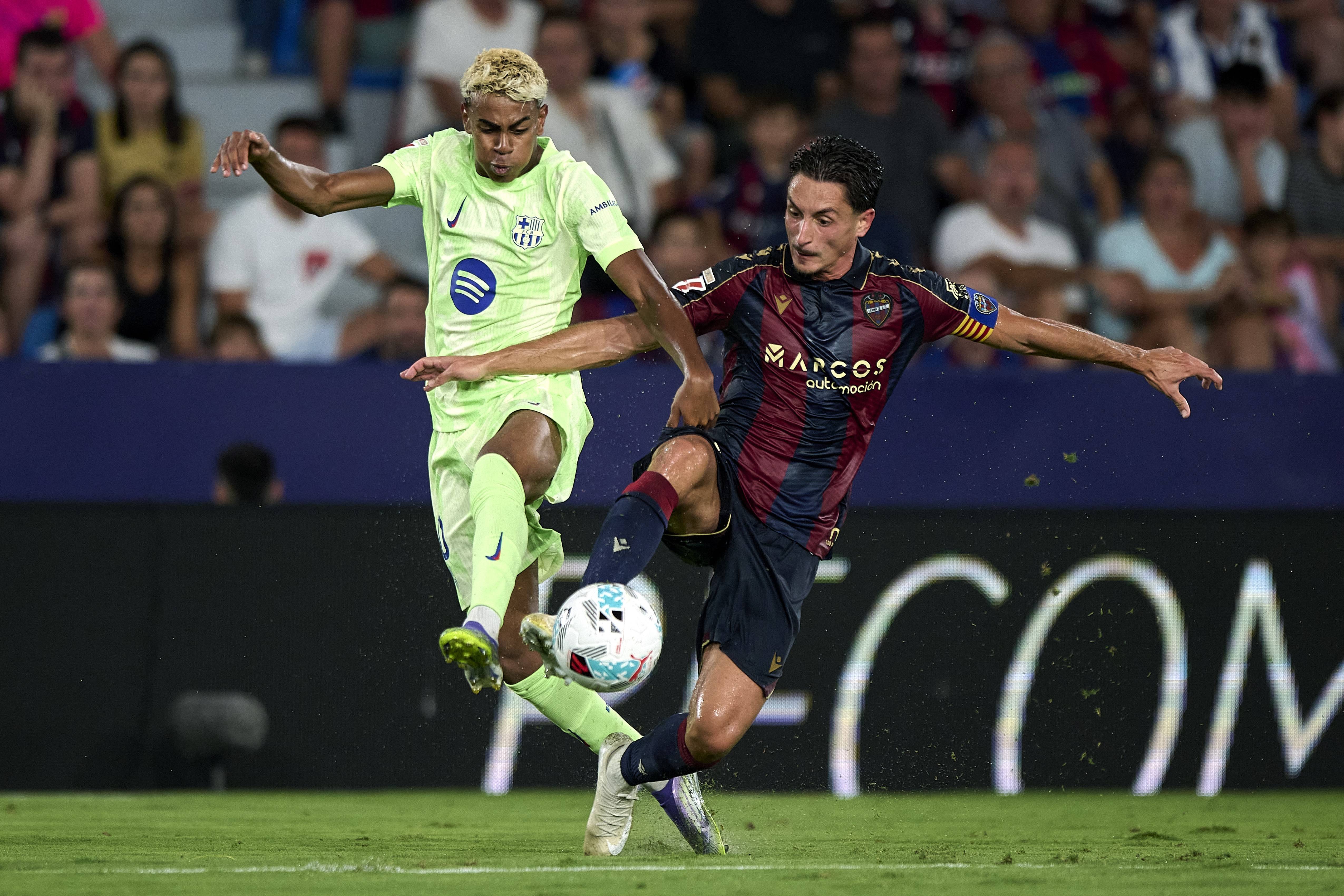 DB电竞官网平台-巴萨客场不敌,乌龙球导致失利的简单介绍