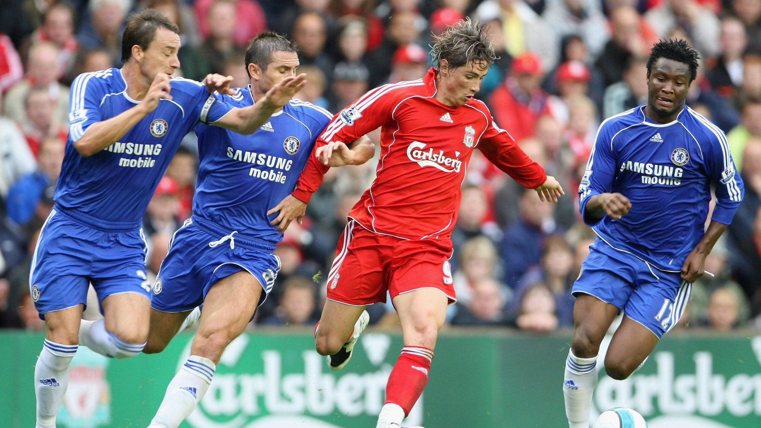 绿茵与赛道间的爆冷法则，当贝蒂斯掀翻荷兰，本泽马在F1接管比赛