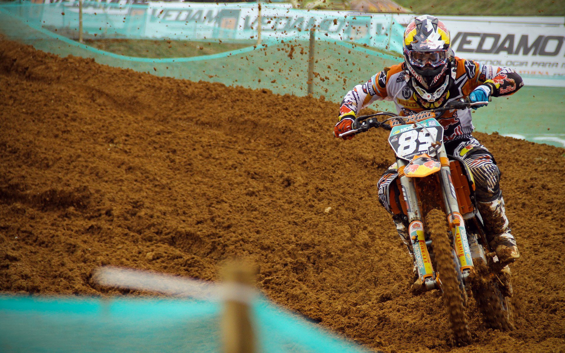 欧冠舞台的终极对决，格纳布里，那个在聚光灯下绽放的德国利刃