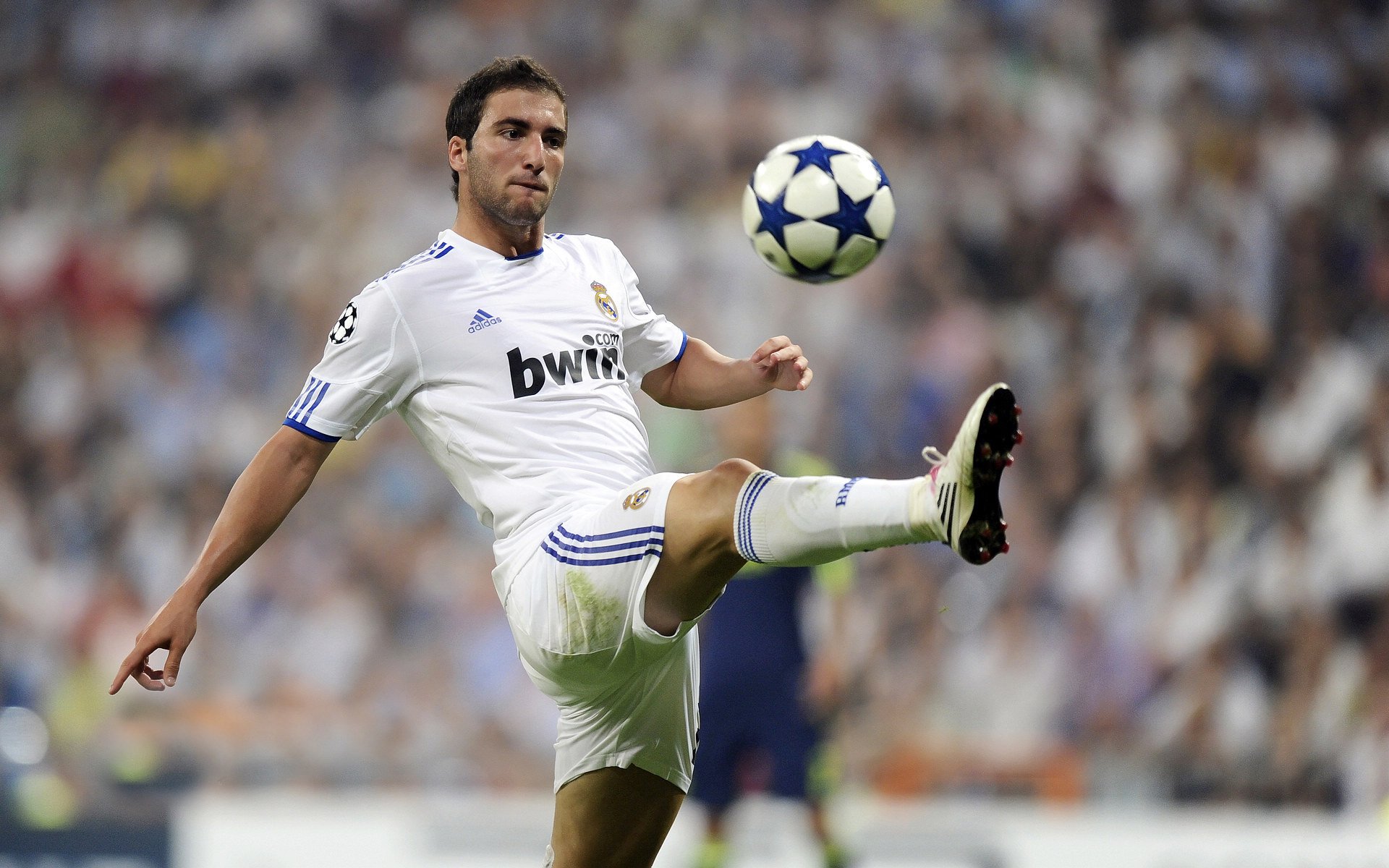 布伦森持续制造杀伤，吉林队淘汰公牛，一场跨越时空的篮球对话